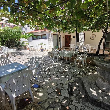 פורץ Bed And Breakfast Ritosa מראה חיצוני תמונה