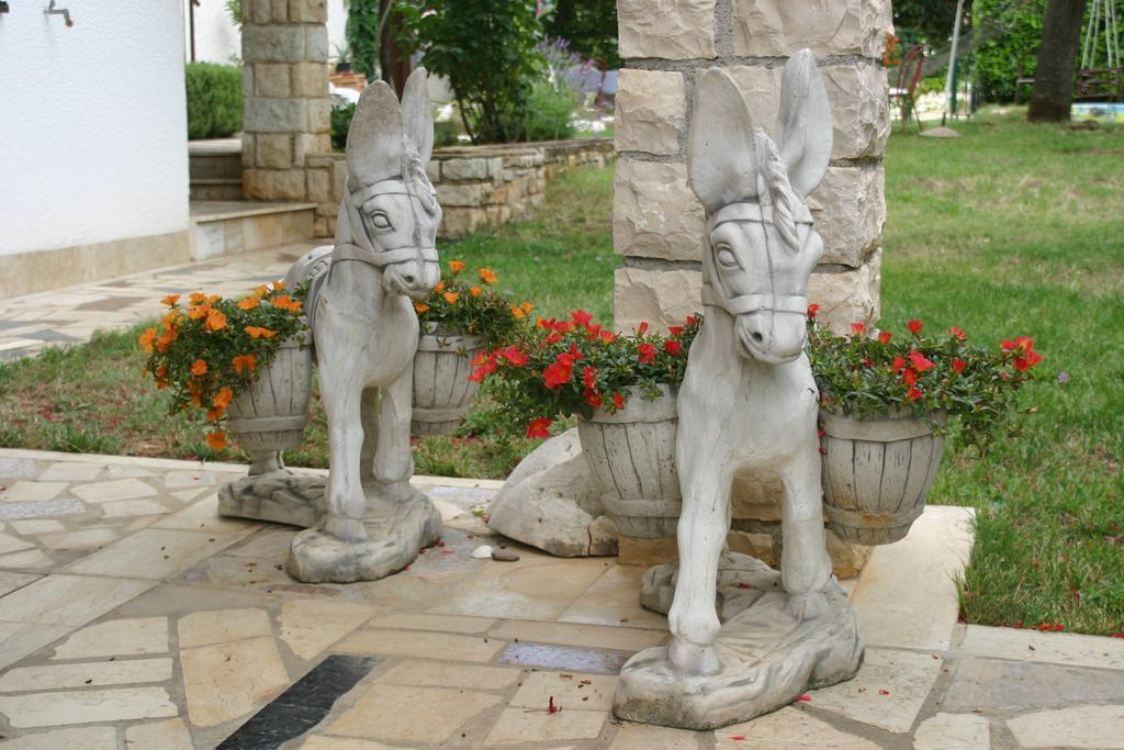פורץ Bed And Breakfast Ritosa מראה חיצוני תמונה