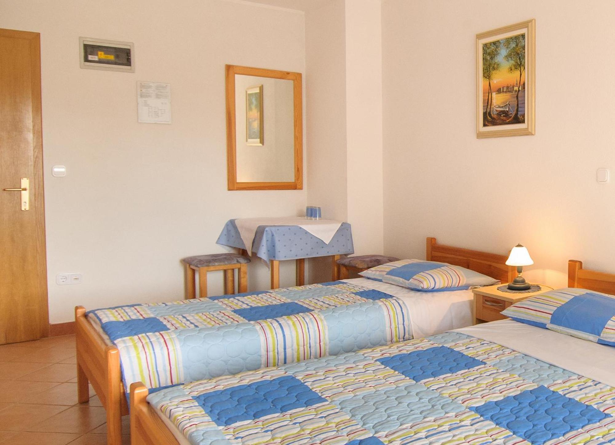 פורץ Bed And Breakfast Ritosa מראה חיצוני תמונה