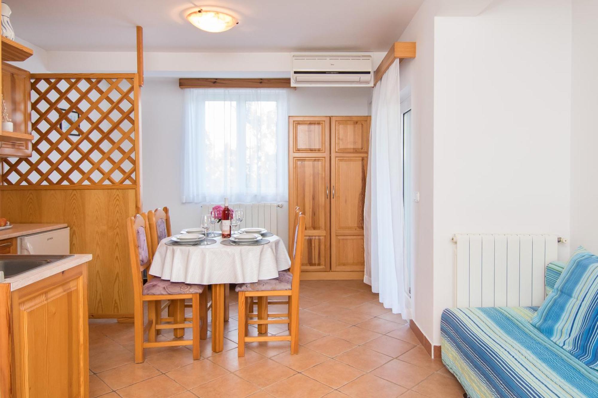 פורץ Bed And Breakfast Ritosa מראה חיצוני תמונה