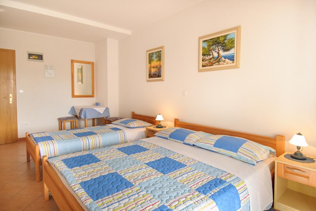 פורץ Bed And Breakfast Ritosa מראה חיצוני תמונה