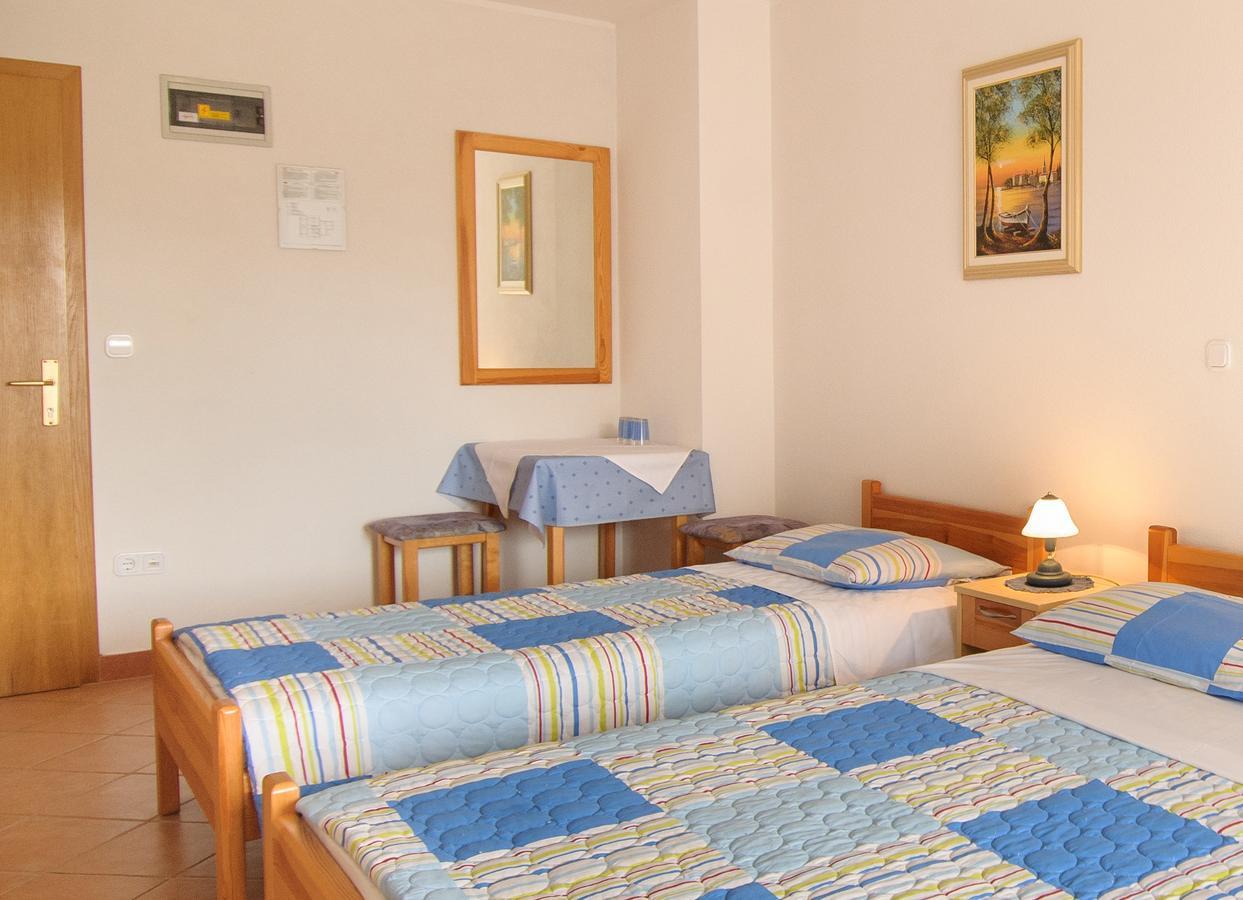 פורץ Bed And Breakfast Ritosa מראה חיצוני תמונה